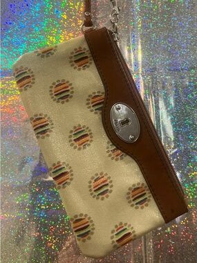 Fossil Key-Per Wristlet / Shoulder Bag Cream Print Leather Trim
